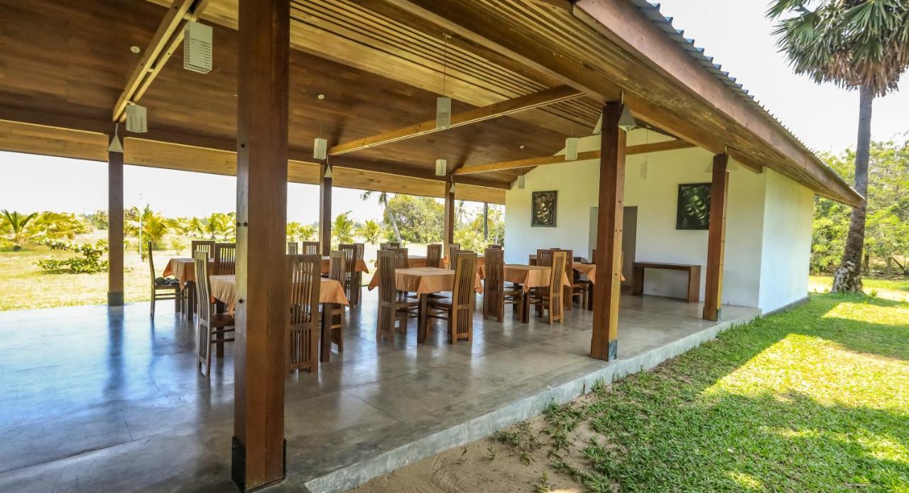 Kayjay Palms Passikudah Exterior foto