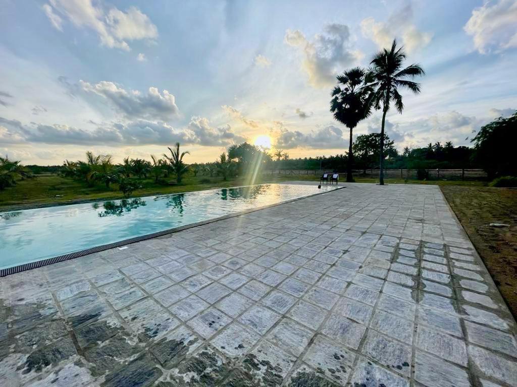 Kayjay Palms Passikudah Exterior foto