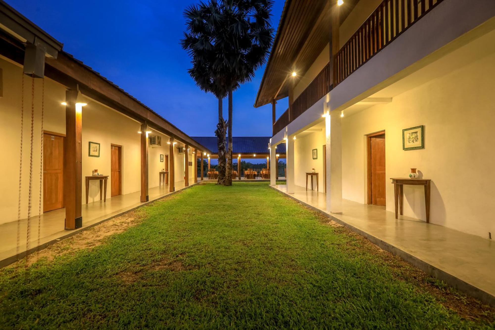 Kayjay Palms Passikudah Exterior foto